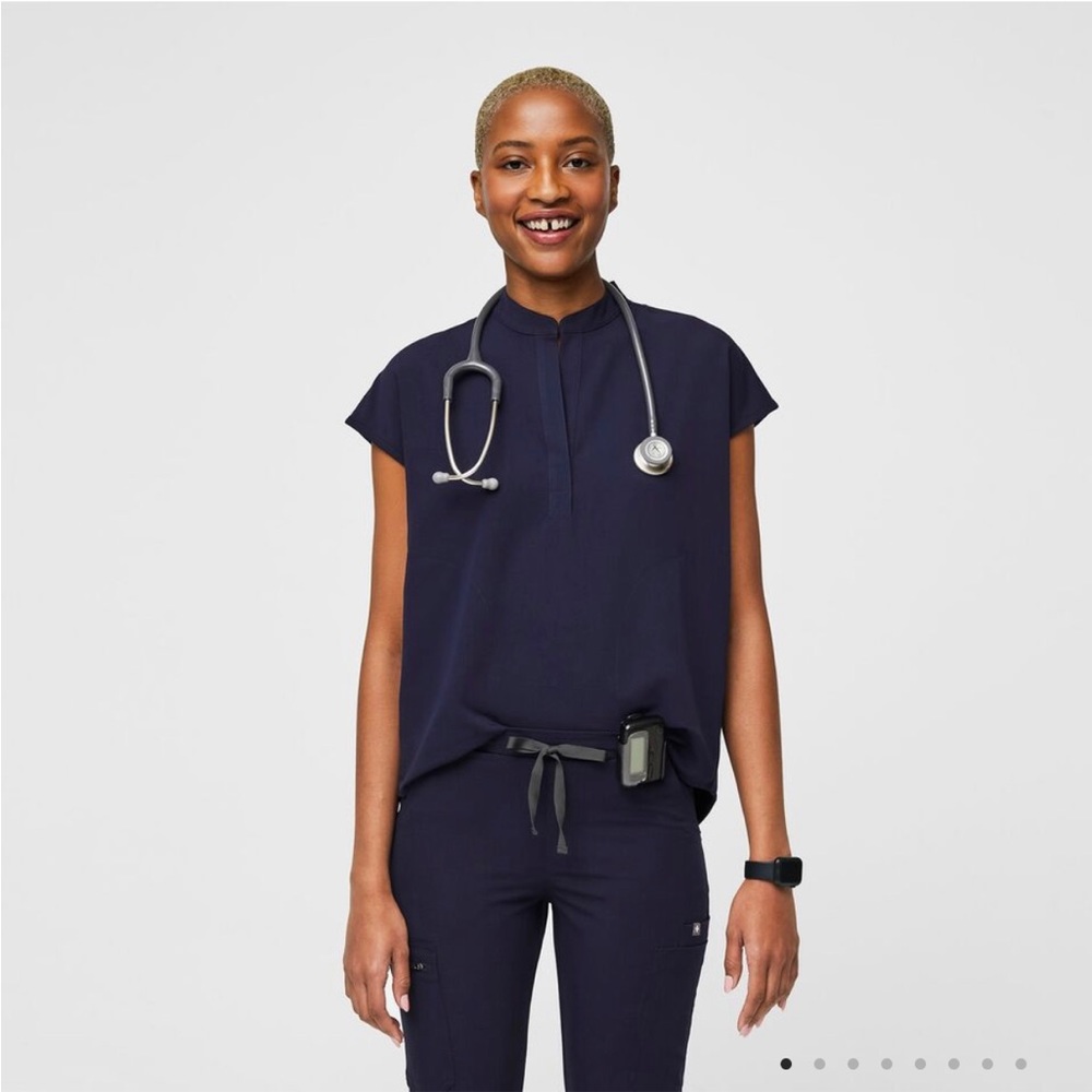 FIGS Rafaela Oversized Scrub Top